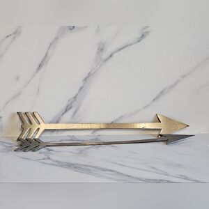 NWT - 2 Tin Metal Silver Decorative Arrows